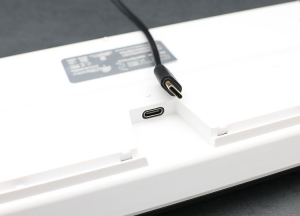 Ducky One 2 RGB TKL Cherry MX Speed Silver billentyűzet fekete (DKON1787ST-PHUALAZT1)